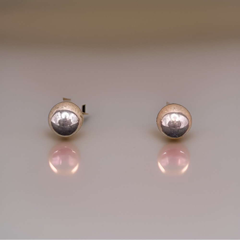 Matte Gold Stud Earrings - Picture 3 of 5